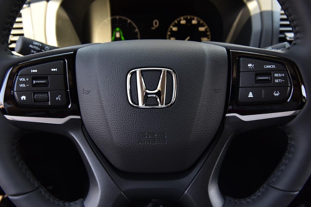 Honda Odyssey Vehicle Full-screen Gallery Image 21