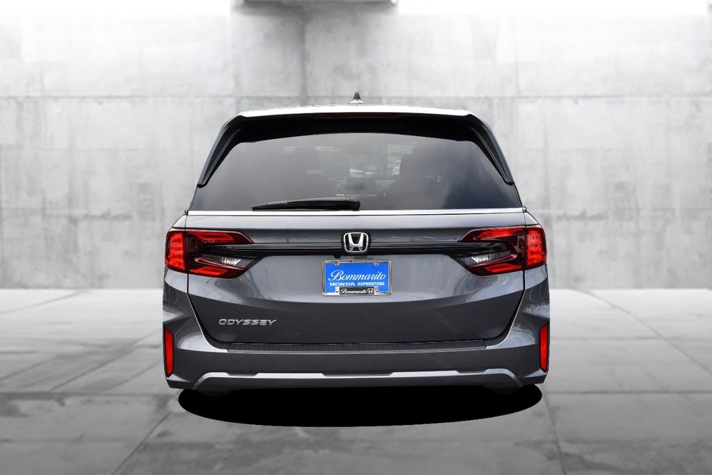 Honda Odyssey Vehicle Full-screen Gallery Image 6