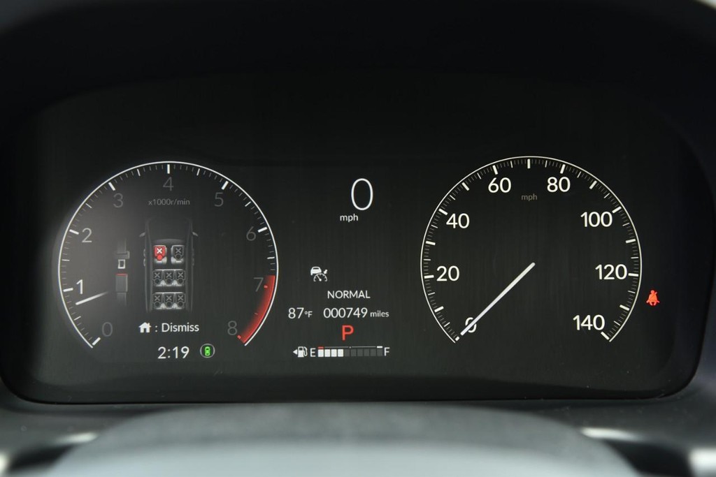 Honda Odyssey Vehicle Full-screen Gallery Image 12