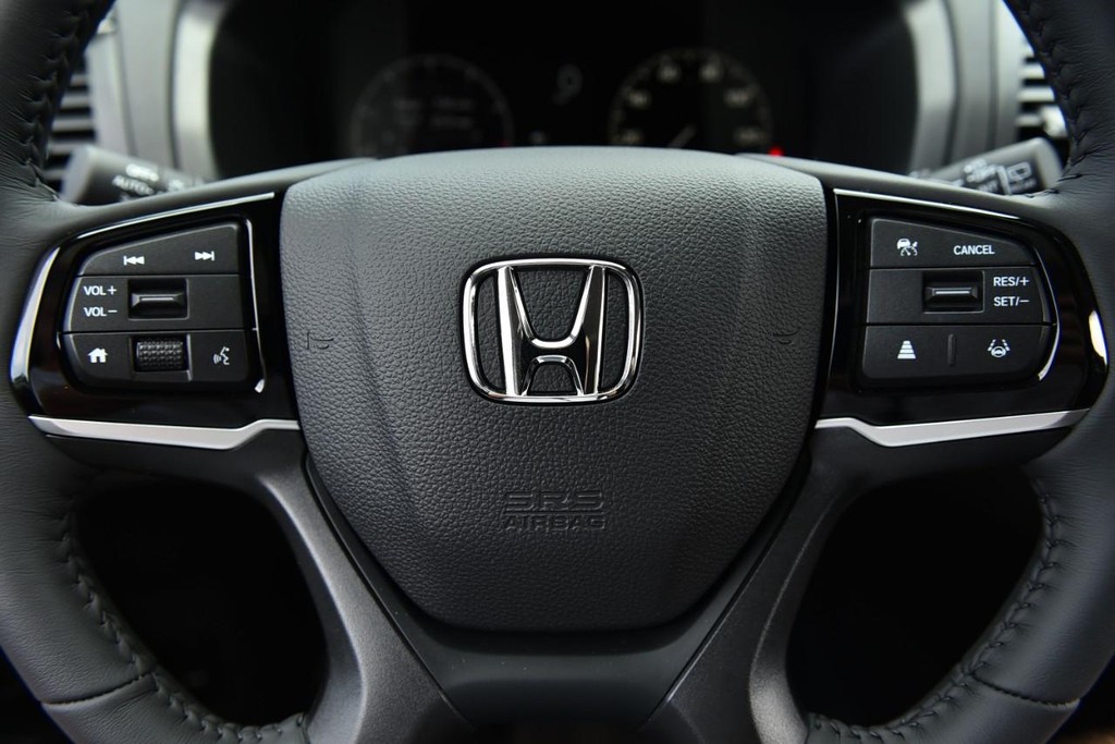 Honda Odyssey Vehicle Full-screen Gallery Image 22