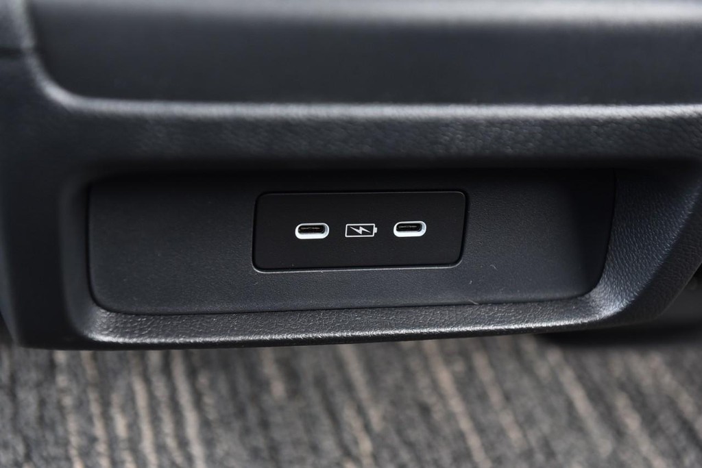 Honda Odyssey Vehicle Full-screen Gallery Image 28