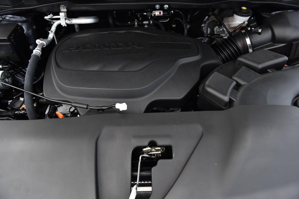 Honda Odyssey Vehicle Full-screen Gallery Image 33