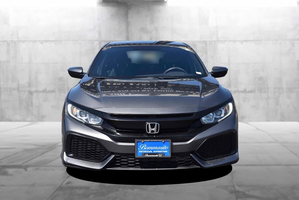 Honda Civic Hatchback Vehicle Full-screen Gallery Image 4