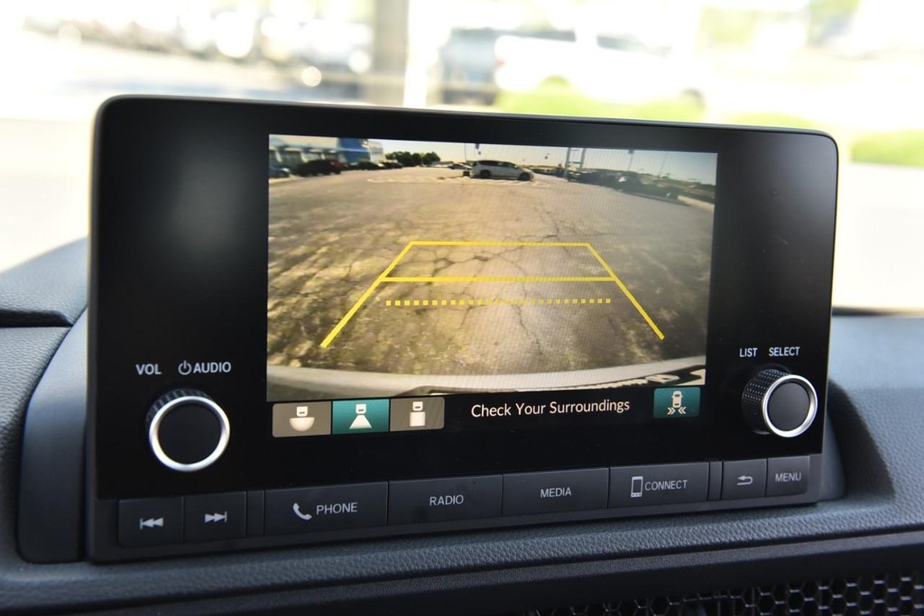 Honda CR-V Vehicle Full-screen Gallery Image 12