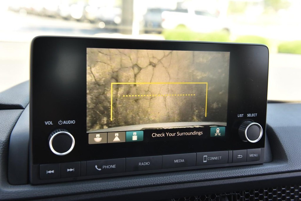 Honda CR-V Vehicle Full-screen Gallery Image 13