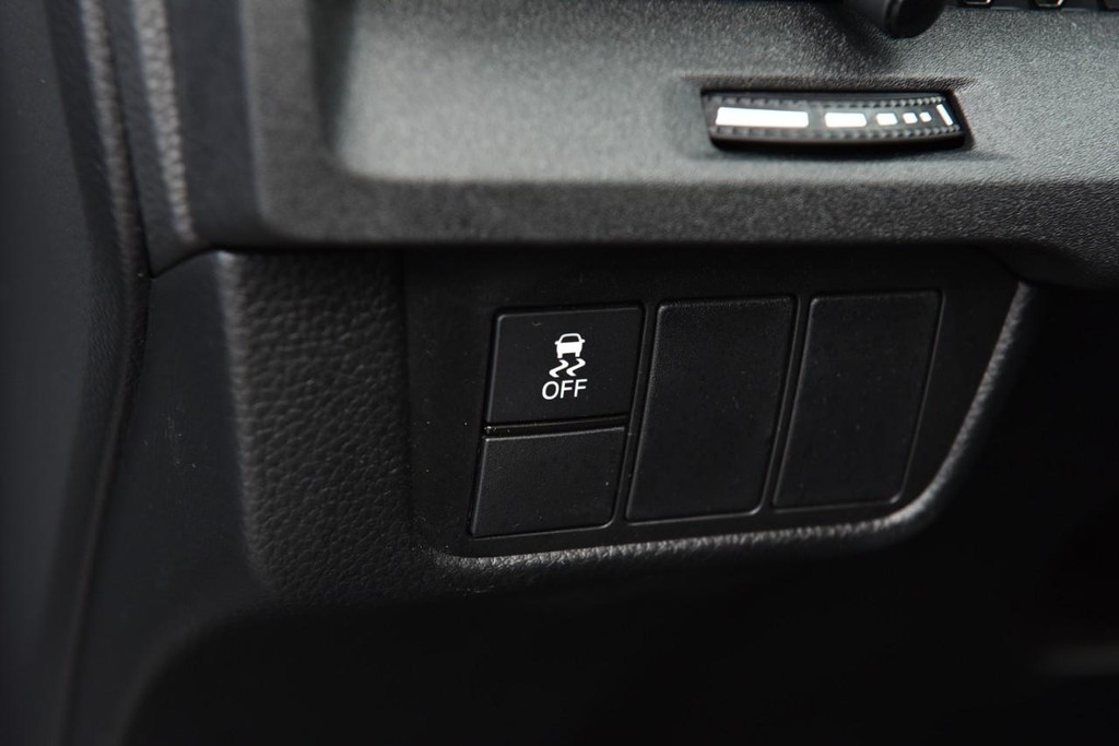 Honda CR-V Vehicle Full-screen Gallery Image 10