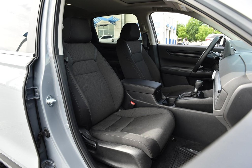 Honda CR-V Vehicle Full-screen Gallery Image 20