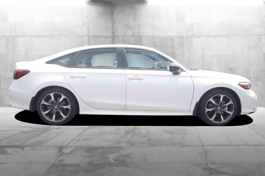 Honda Civic Sedan Hybrid Vehicle Full-screen Gallery Image 5