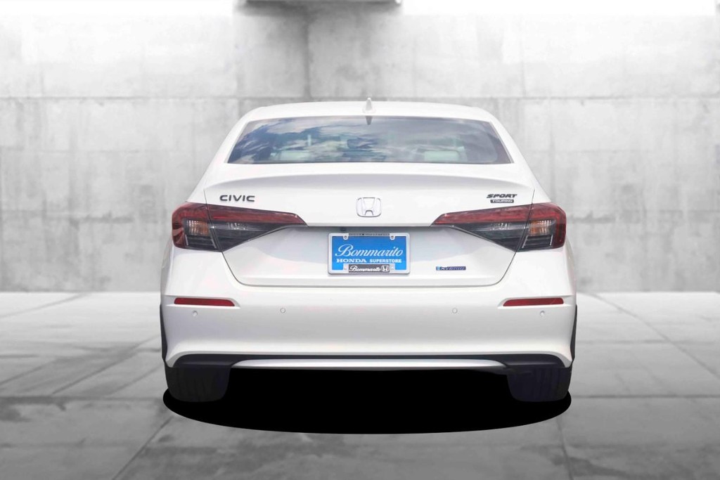 Honda Civic Sedan Hybrid Vehicle Full-screen Gallery Image 6