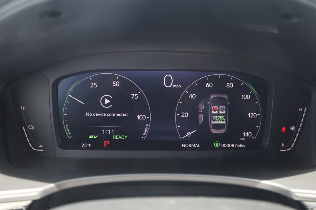 Honda Civic Sedan Hybrid Vehicle Full-screen Gallery Image 13