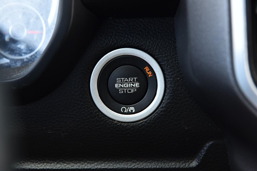 Ram 1500 Vehicle Image 18