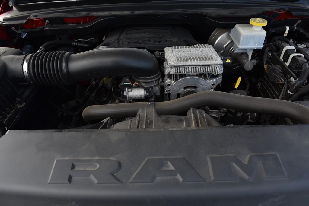 Ram 1500 Vehicle Image 24