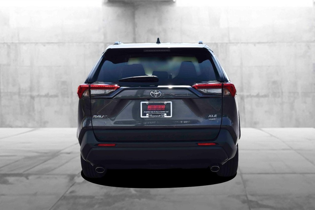 Toyota RAV4 Vehicle Image 06