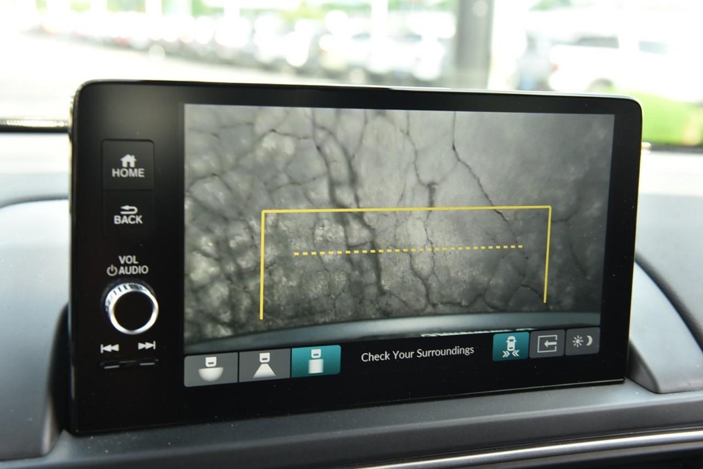 Honda Pilot Vehicle Image 14
