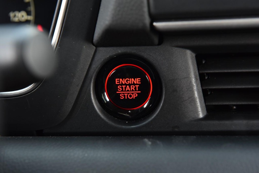 Honda Pilot Vehicle Image 16