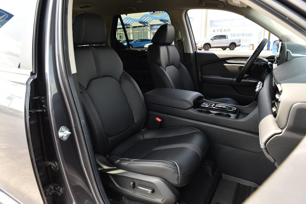 Honda Pilot Vehicle Image 23
