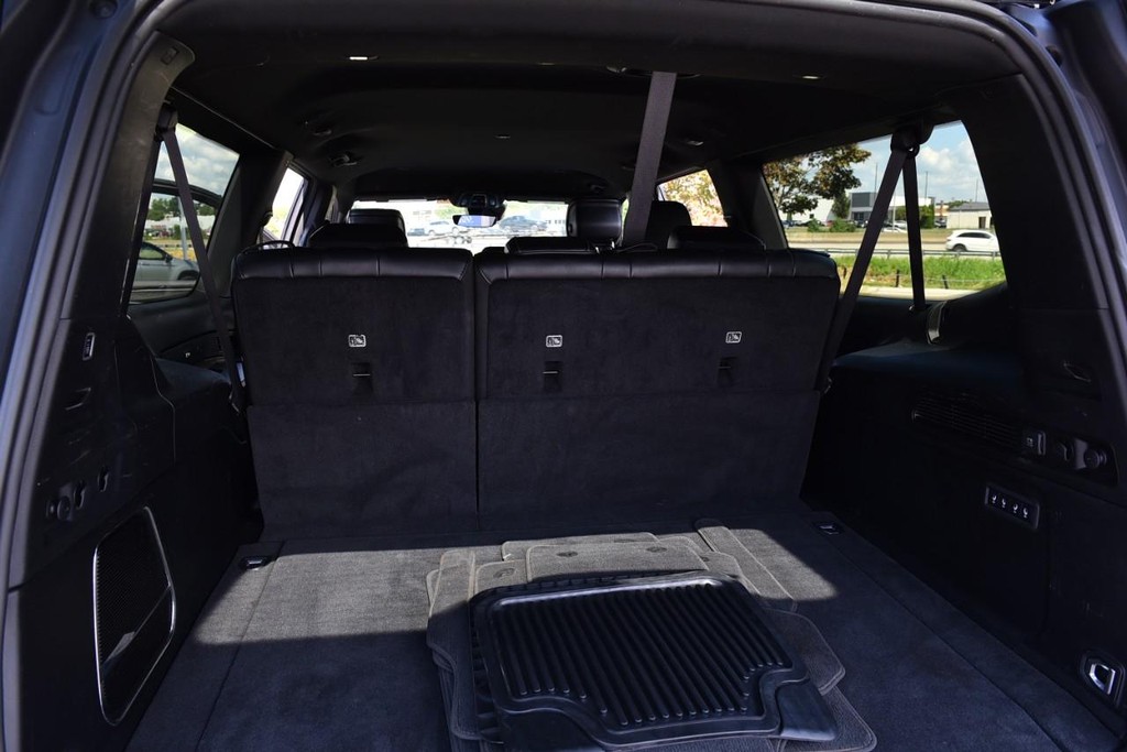 Jeep Wagoneer L Vehicle Image 27