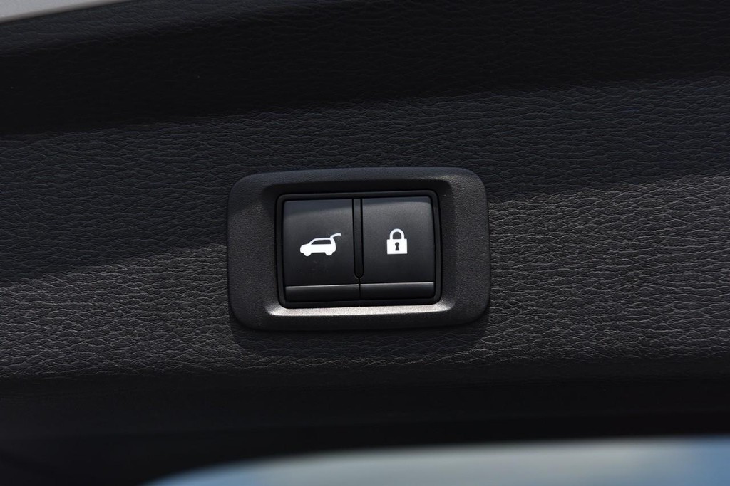Mitsubishi Outlander Vehicle Image 29