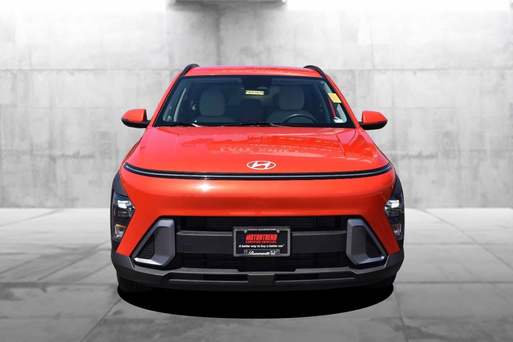 Hyundai Kona Vehicle Image 04
