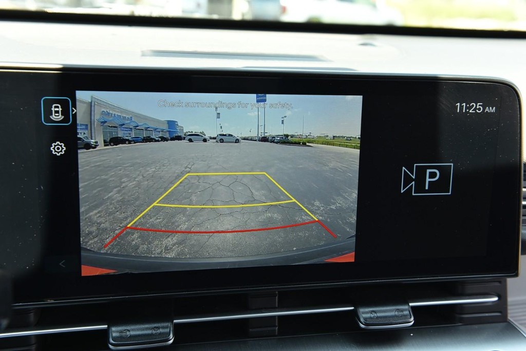 Hyundai Kona Vehicle Image 12