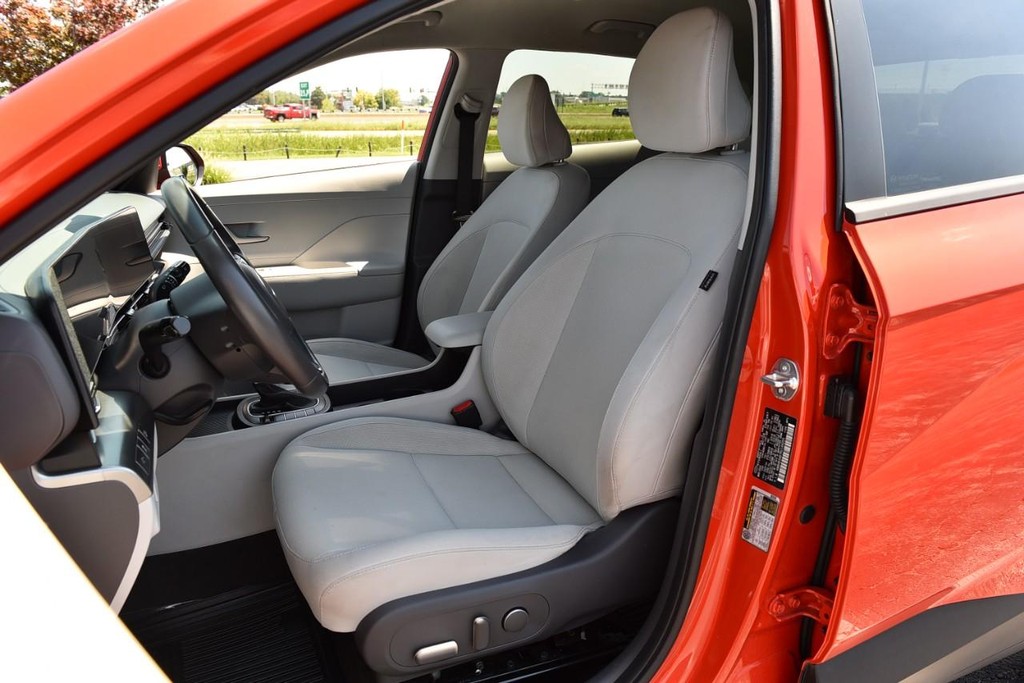 Hyundai Kona Vehicle Image 20