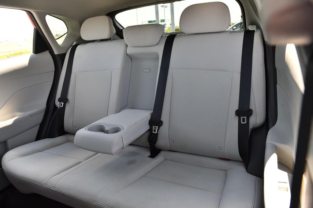 Hyundai Kona Vehicle Image 22