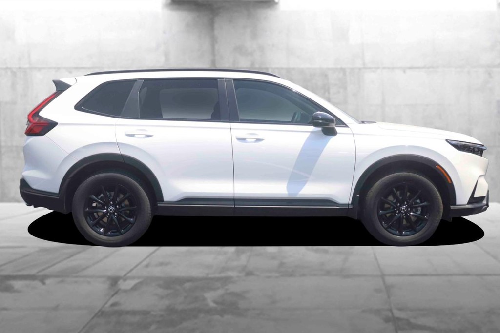 Honda CR-V Hybrid Vehicle Image 05