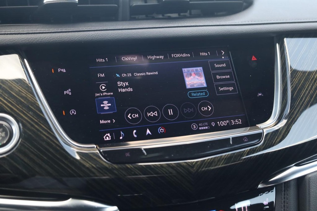 Cadillac XT6 Vehicle Image 15