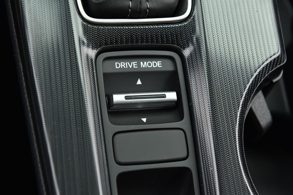Honda Civic Sedan Hybrid Vehicle Full-screen Gallery Image 19