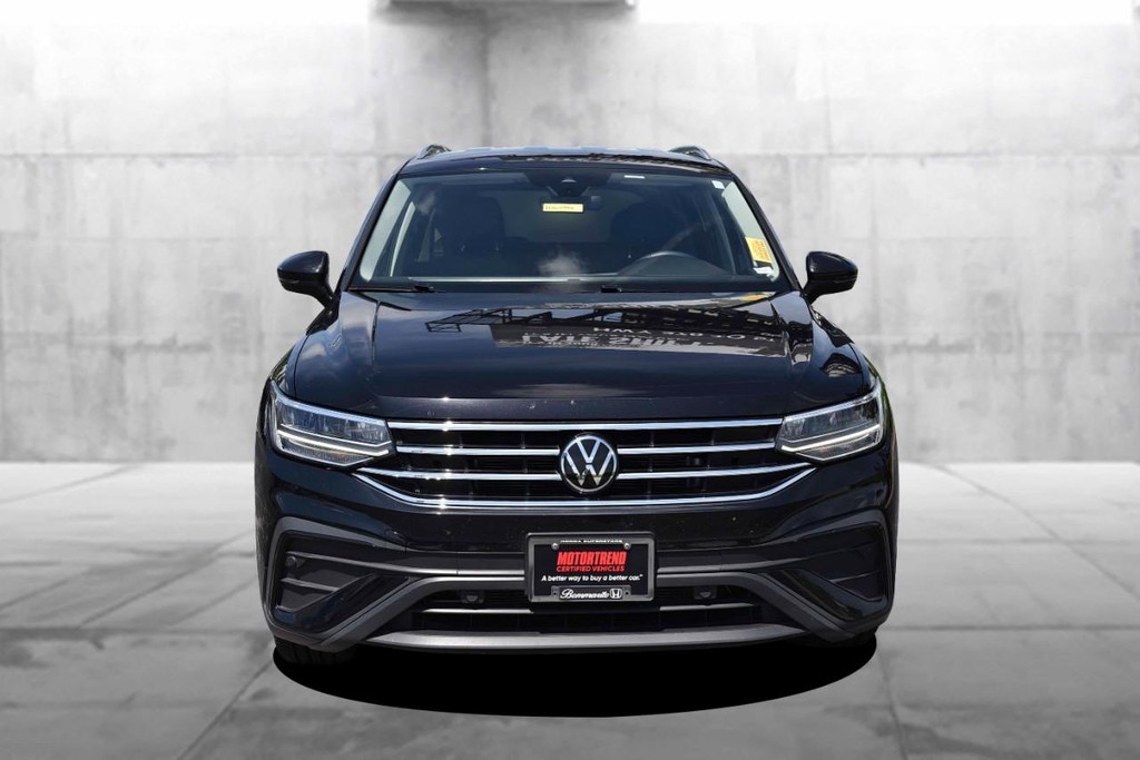 Volkswagen Tiguan Vehicle Image 04