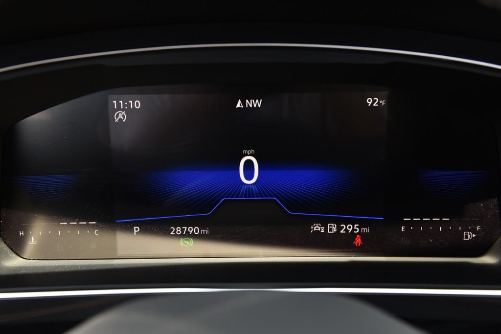 Volkswagen Tiguan Vehicle Image 12