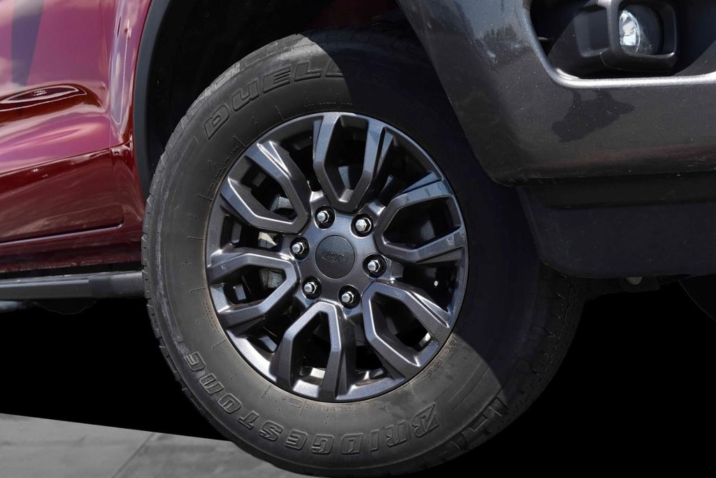 Ford Ranger Vehicle Full-screen Gallery Image 3