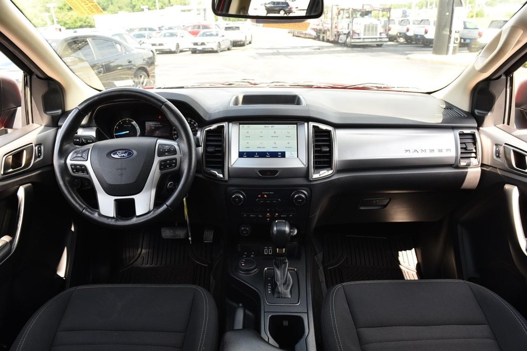 Ford Ranger Vehicle Full-screen Gallery Image 7