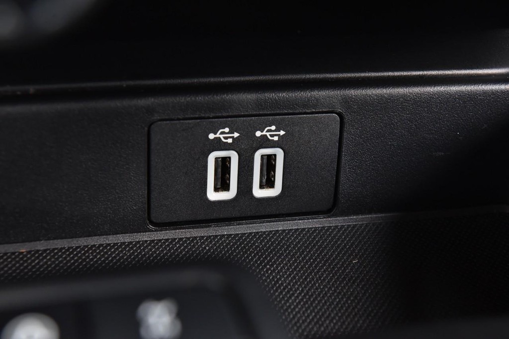 Ford Ranger Vehicle Full-screen Gallery Image 15