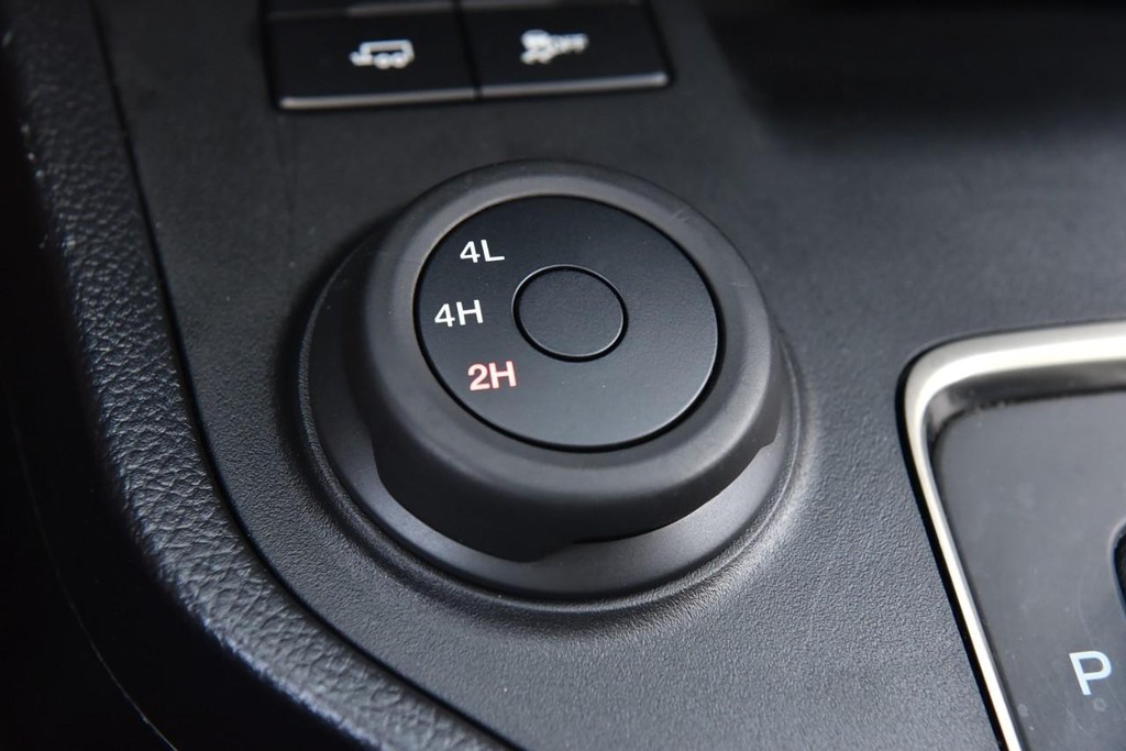 Ford Ranger Vehicle Full-screen Gallery Image 17