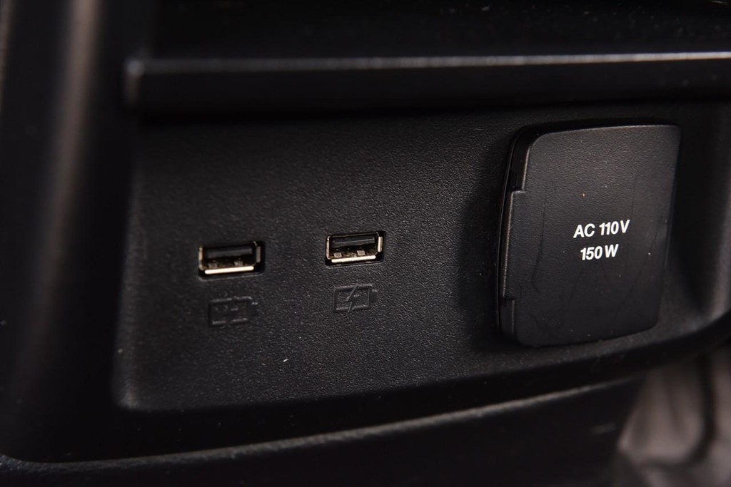 Ford Ranger Vehicle Full-screen Gallery Image 22