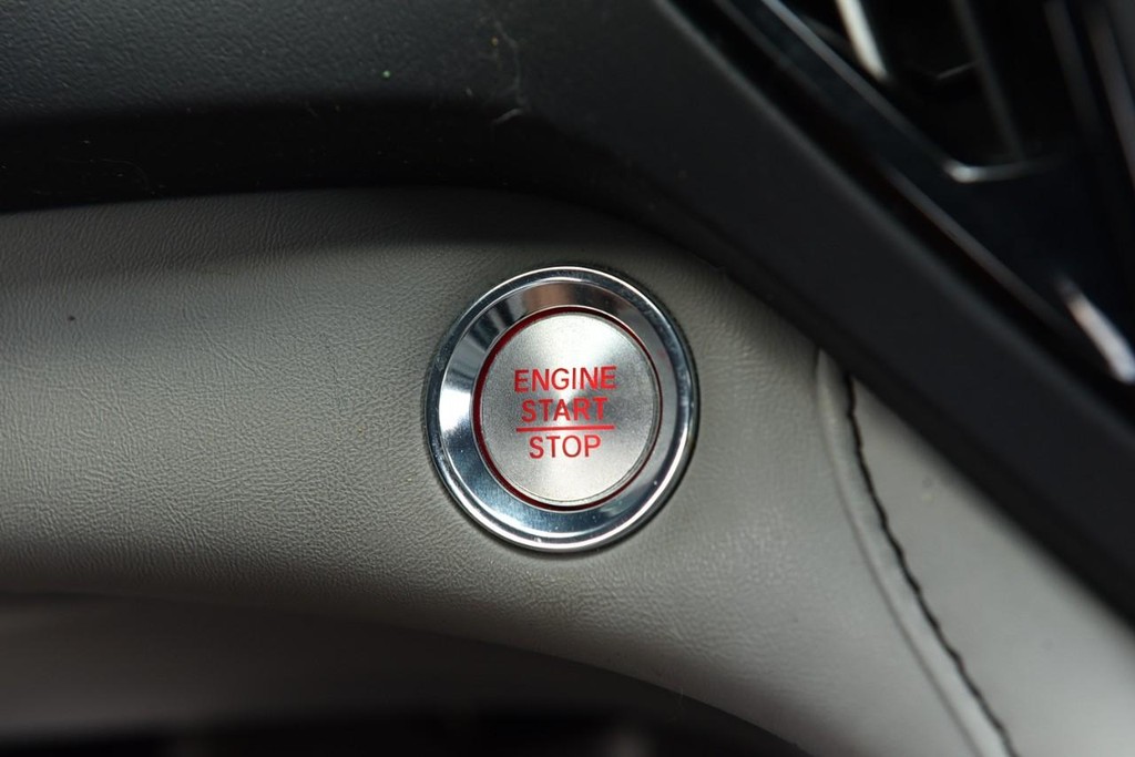 Acura RDX Vehicle Image 19