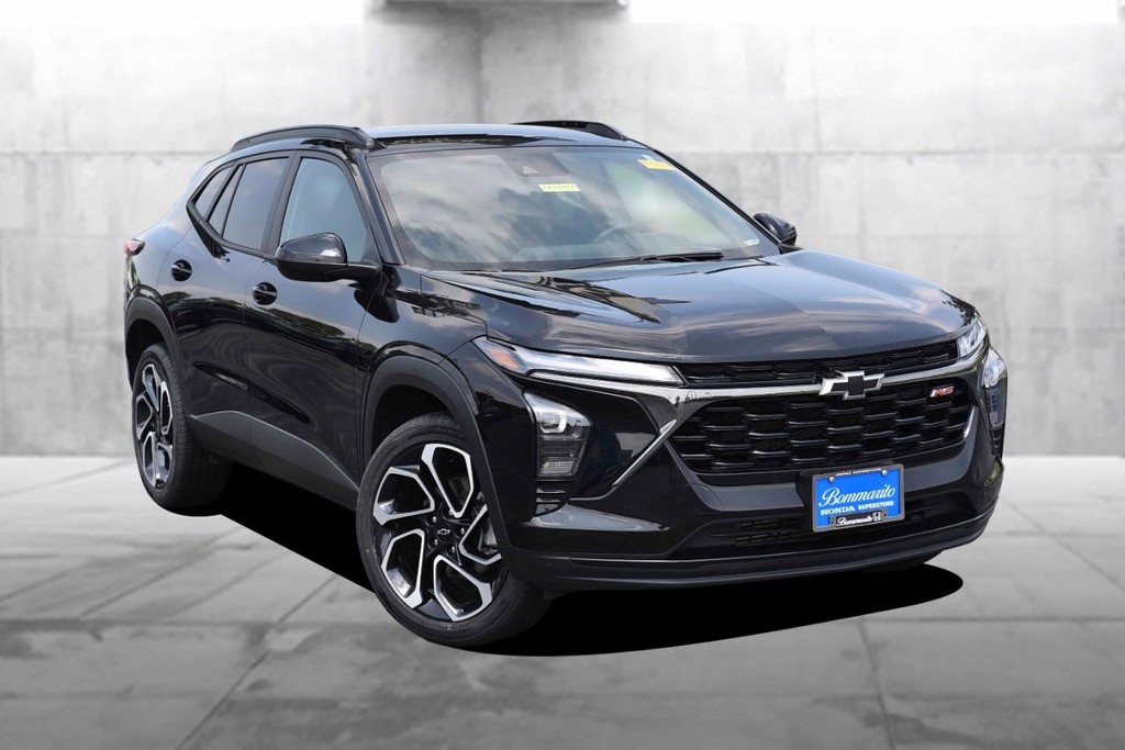 Chevrolet Trax Vehicle Full-screen Gallery Image 2