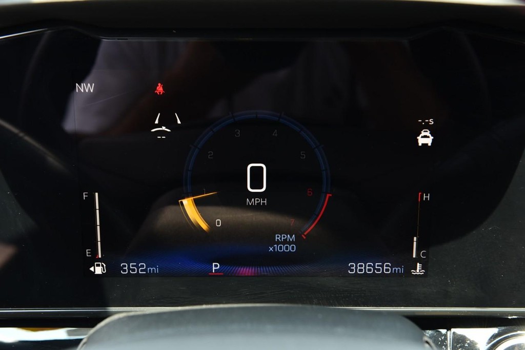 Chevrolet Trax Vehicle Full-screen Gallery Image 10