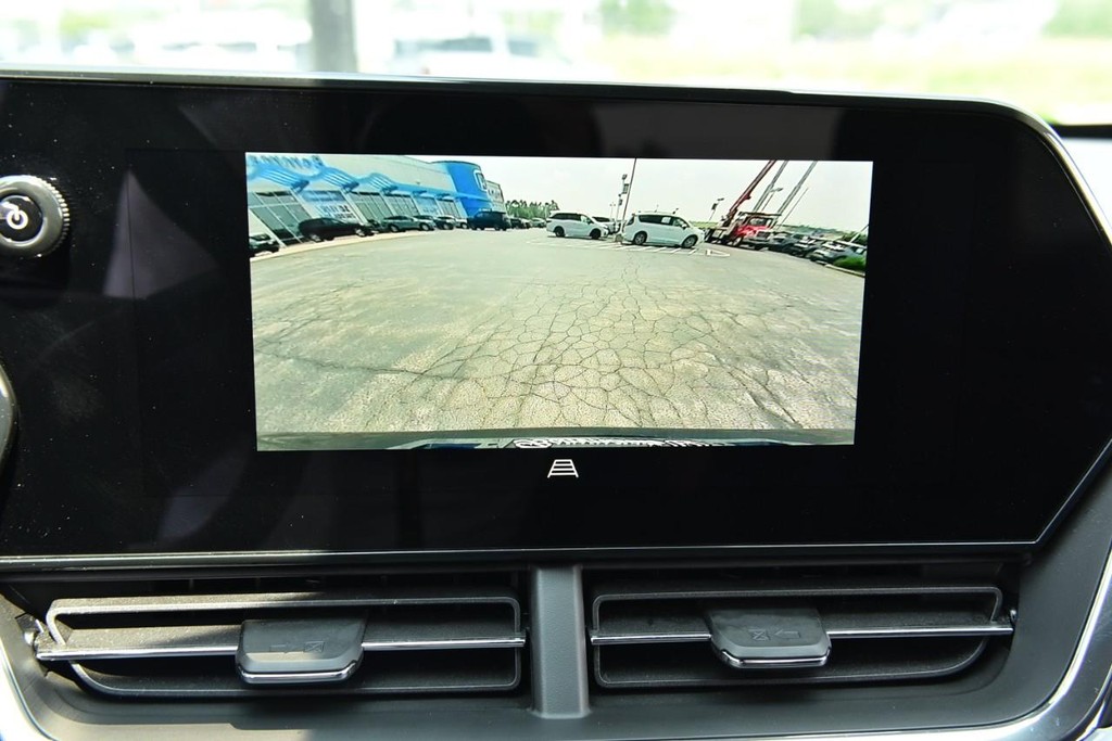 Chevrolet Trax Vehicle Full-screen Gallery Image 11