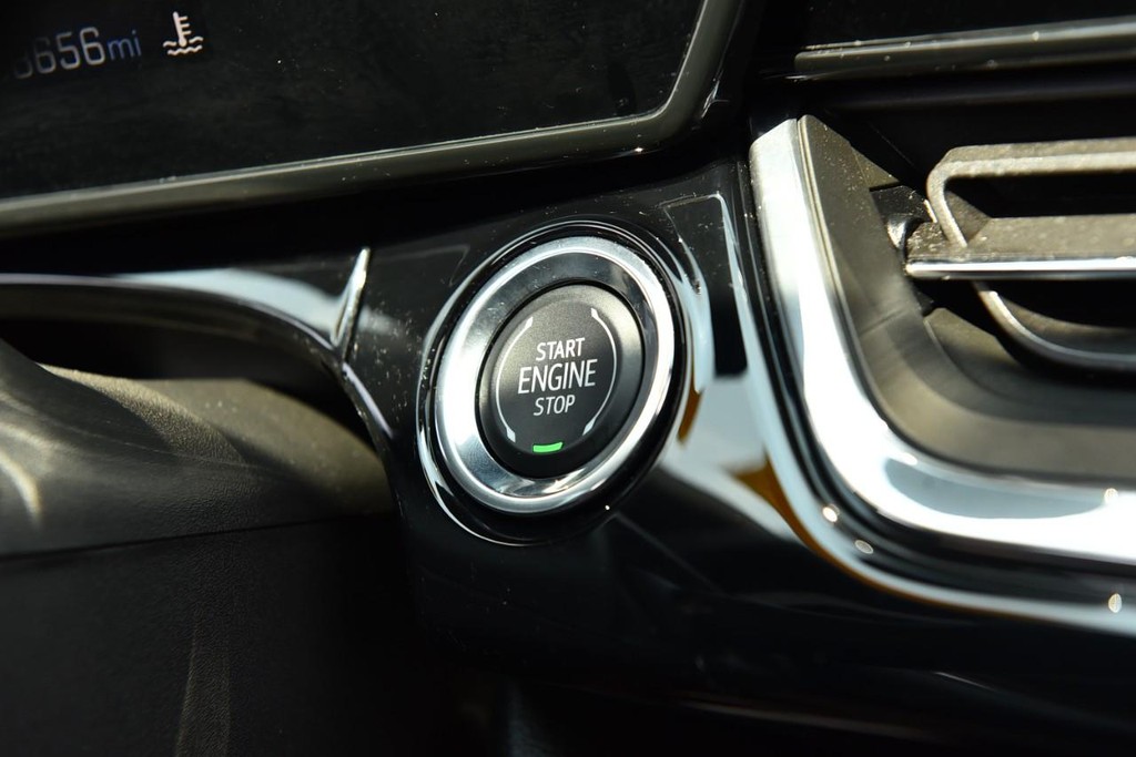 Chevrolet Trax Vehicle Full-screen Gallery Image 16