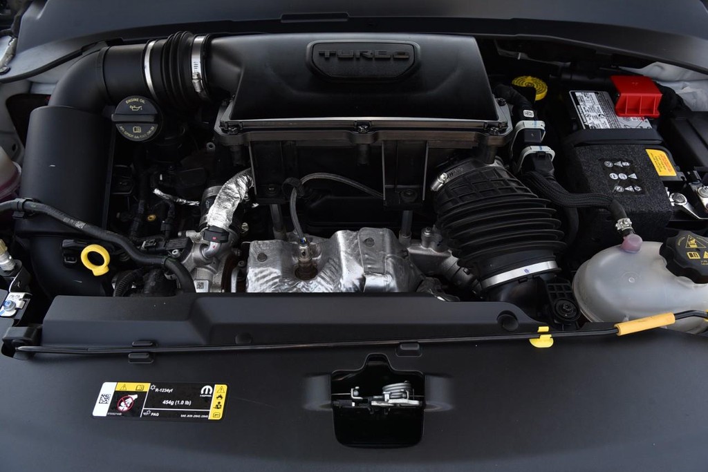 Jeep Compass Vehicle Full-screen Gallery Image 26
