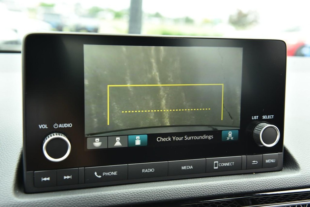 Honda Civic Hatchback Vehicle Image 13