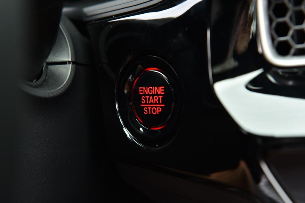 Honda Civic Hatchback Vehicle Image 18