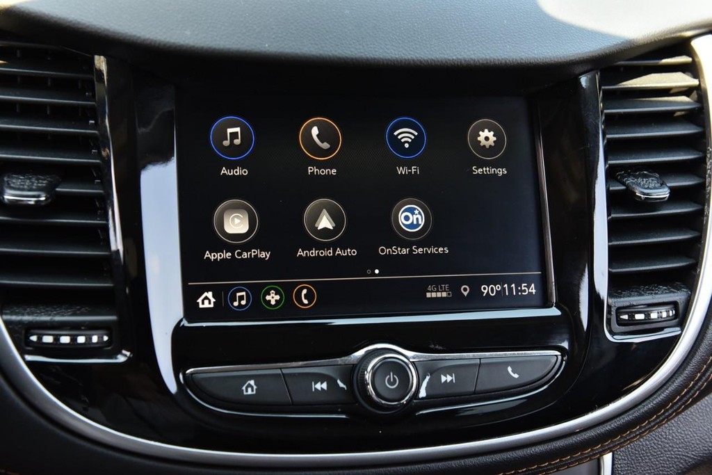 Chevrolet Trax Vehicle Full-screen Gallery Image 12