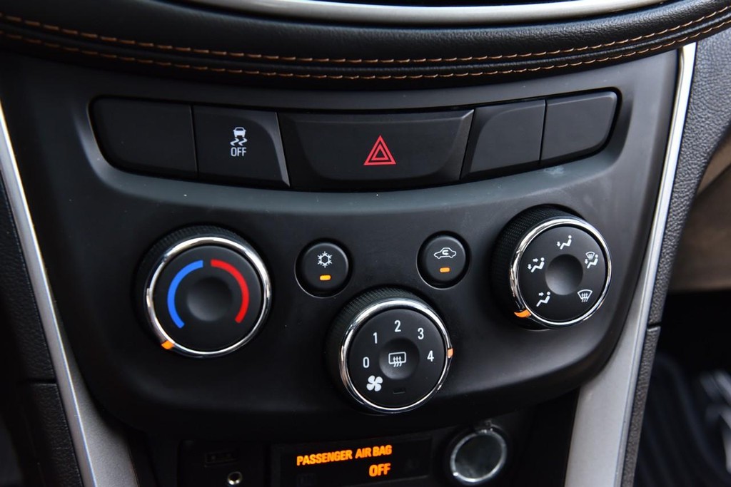 Chevrolet Trax Vehicle Full-screen Gallery Image 13