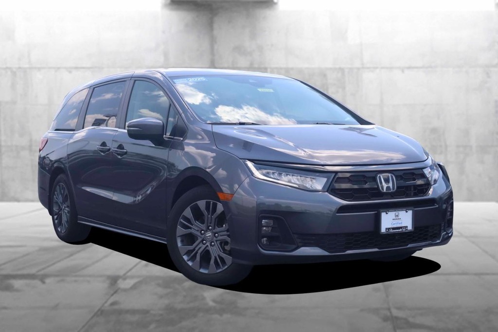 Honda Odyssey Vehicle Full-screen Gallery Image 2