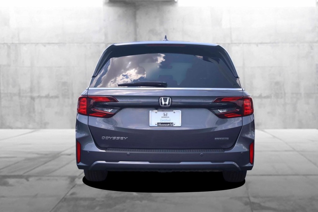 Honda Odyssey Vehicle Full-screen Gallery Image 6
