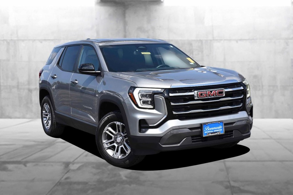 GMC Terrain Vehicle Full-screen Gallery Image 2