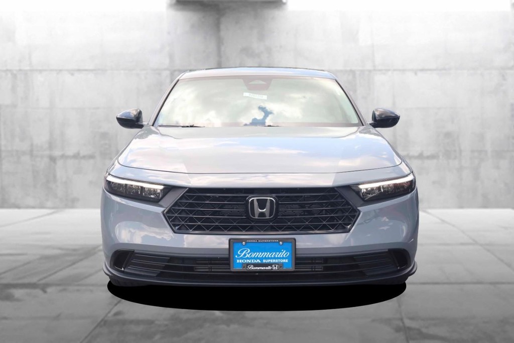 Honda Accord Sedan Vehicle Image 04